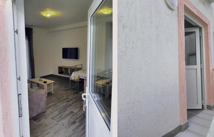Apartmani Kurjakovic - 普纳特 外观 照片